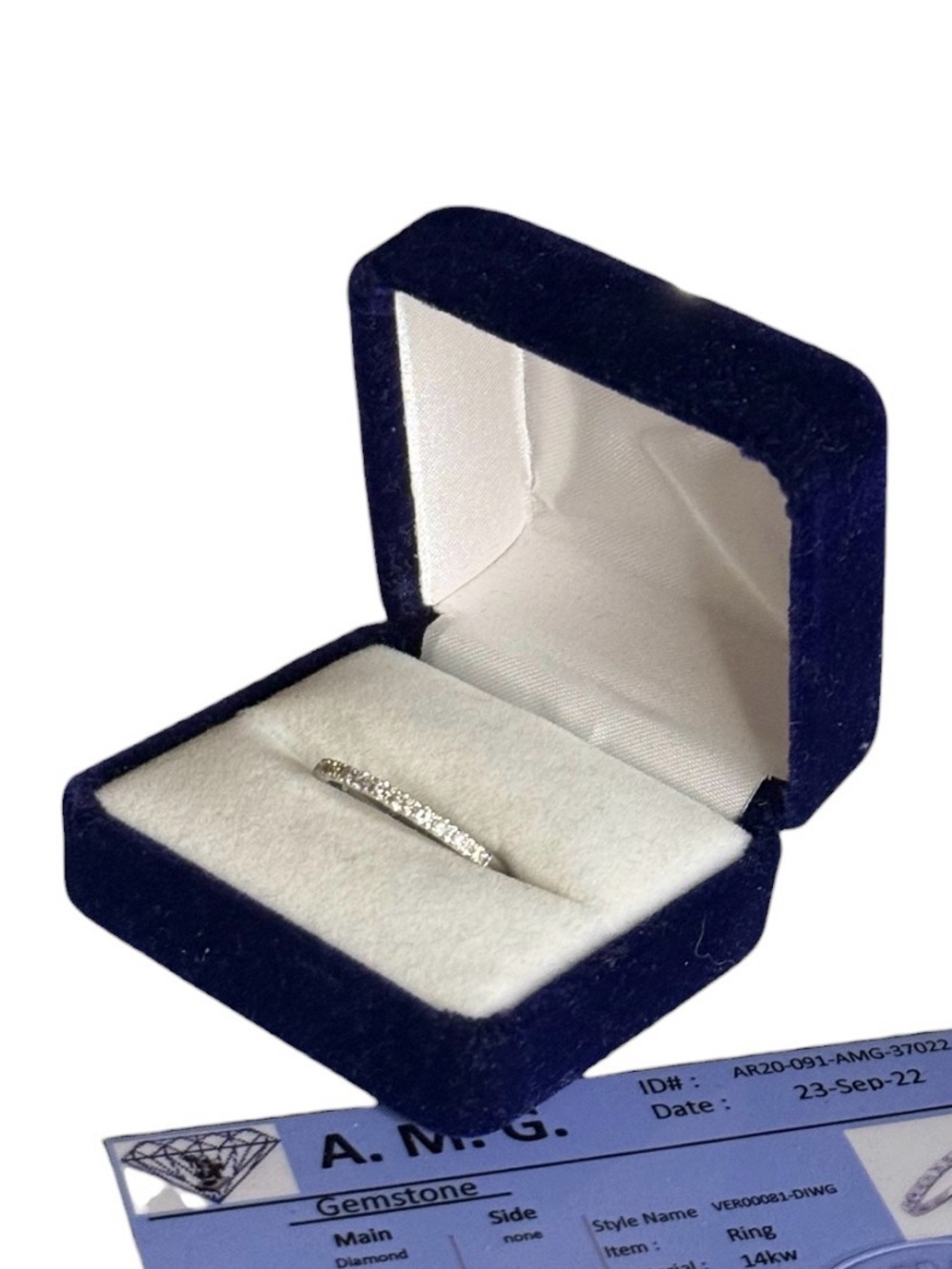A.M.G Luxury 14K White Gold Diamond Eternity wedding Band Ring size 7.5